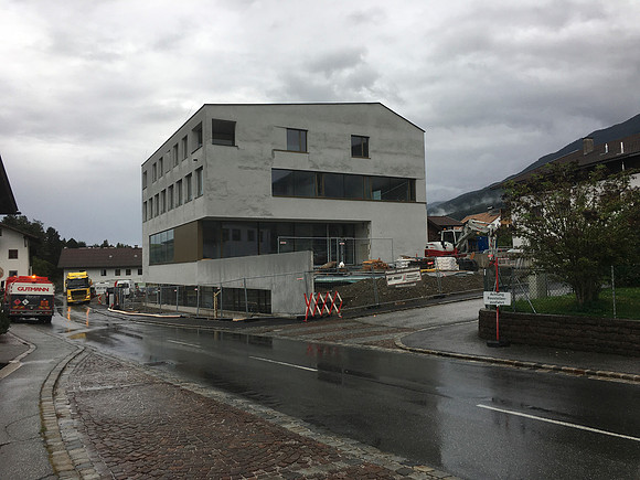 20220909_061116462_iOS