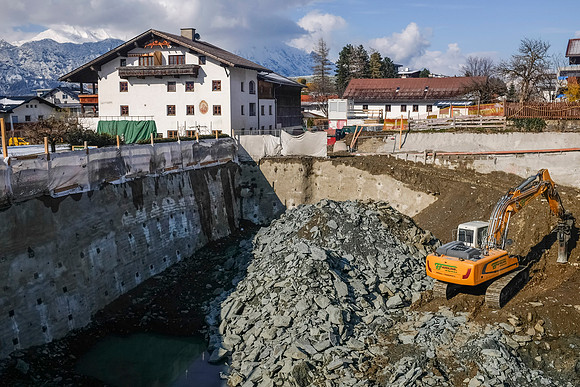 WG-20210414-9317