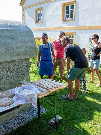 WG-20190830-75633