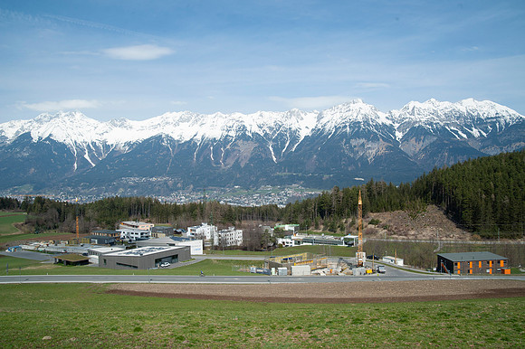 WG-20210410-78006