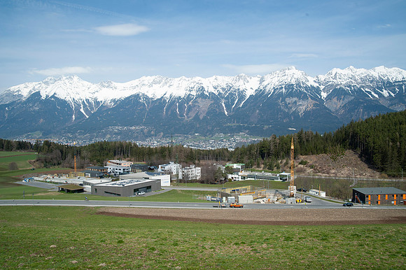 WG-20210410-78007