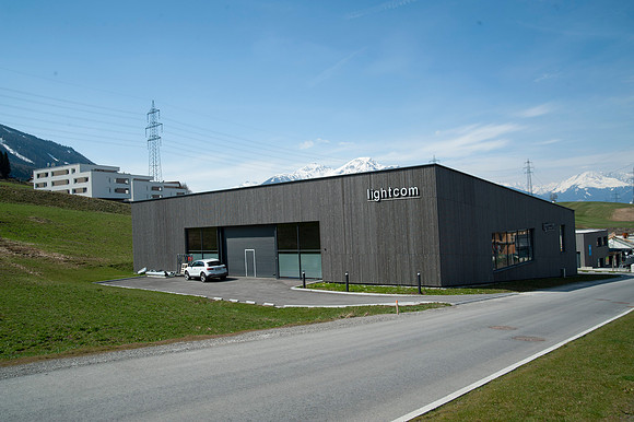 WG-20210410-78023