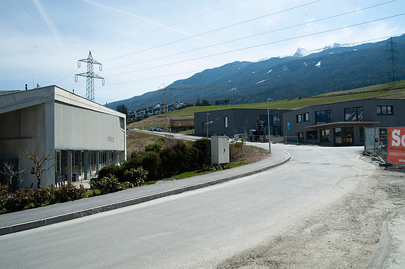 WG-20210410-78040