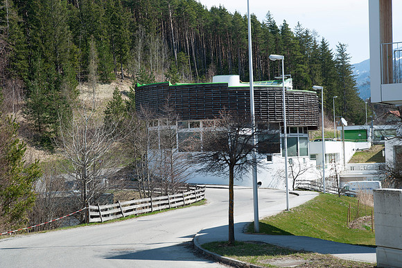 WG-20210410-78057