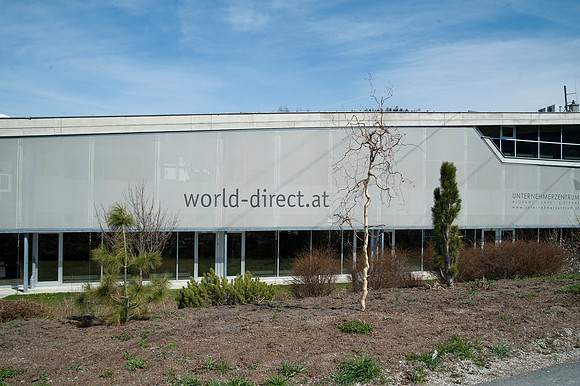 WG-20210410-78060