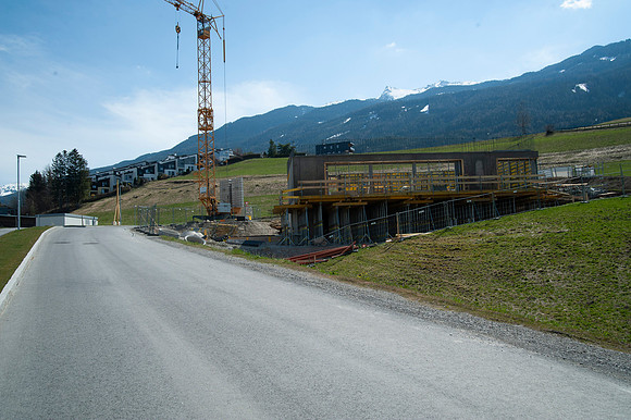 WG-20210410-78063