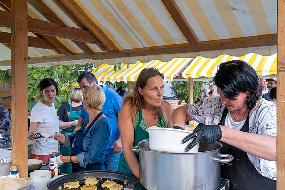 WG-20200101-4822